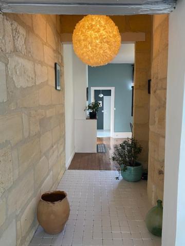 Bo, Peace & Bordeaux Apartment ภายนอก รูปภาพ